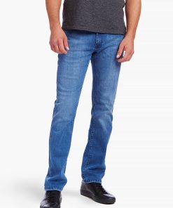 Slim Staple Jeans