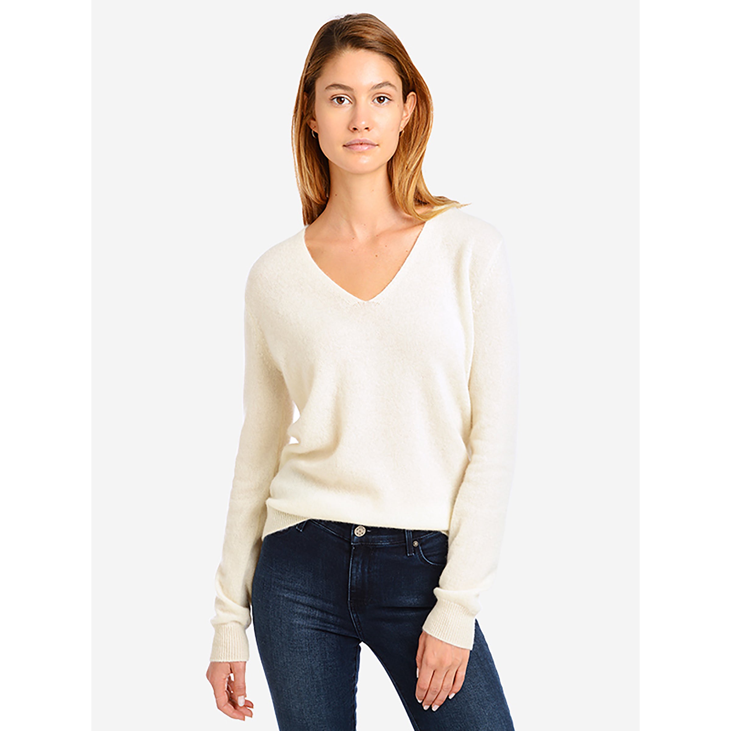 vneck_cream_0017_1.jpg