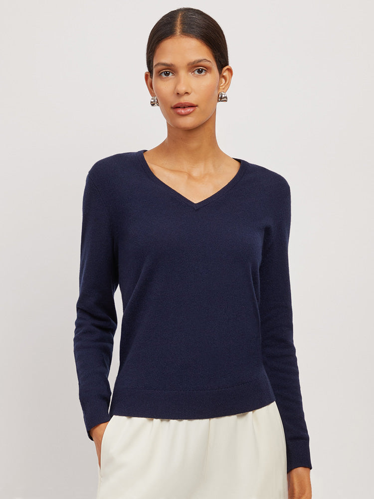wovs_will_navy_750x1000_01.jpg